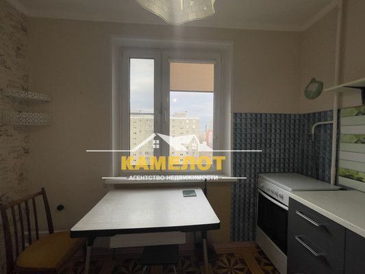 Продам трехкомнатную (3-комн.) квартиру, Сумской проезд, 12к3, Москва г