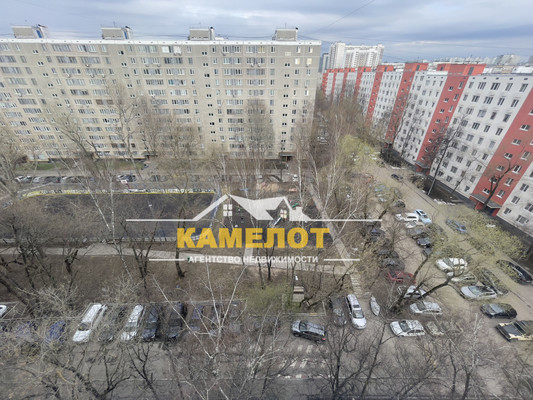 Продам трехкомнатную (3-комн.) квартиру, Сумской проезд, 12к3, Москва г