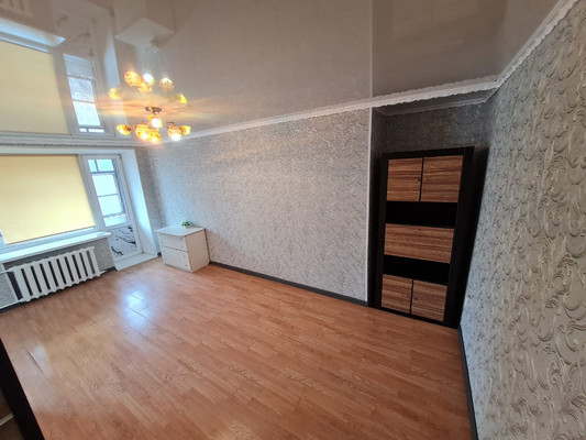 Продам однокомнатную (1-комн.) квартиру, Сидоренко ул, 32, Комсомольск-на-Амуре г