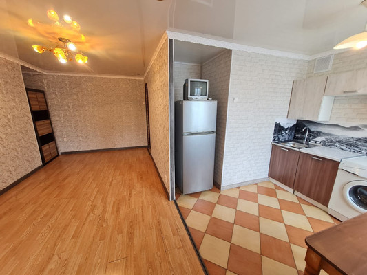 Продам однокомнатную (1-комн.) квартиру, Сидоренко ул, 32, Комсомольск-на-Амуре г