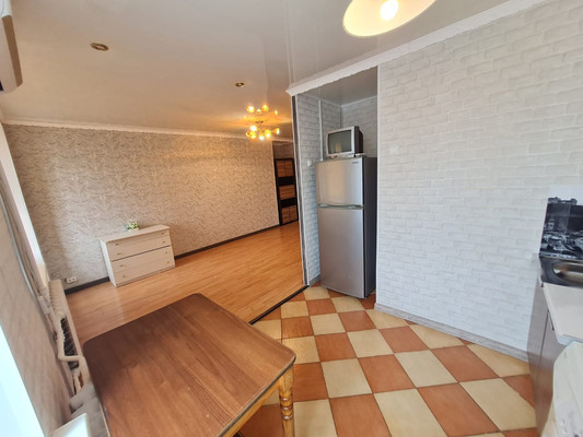 Продам однокомнатную (1-комн.) квартиру, Сидоренко ул, 32, Комсомольск-на-Амуре г
