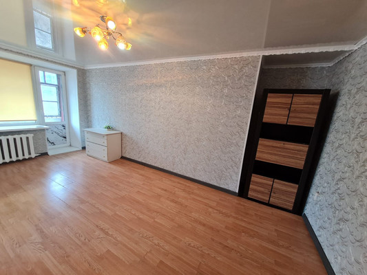 Продам однокомнатную (1-комн.) квартиру, Сидоренко ул, 32, Комсомольск-на-Амуре г