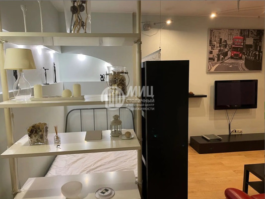 Продам однокомнатную (1-комн.) квартиру, Энтузиастов ш, 53, Москва г