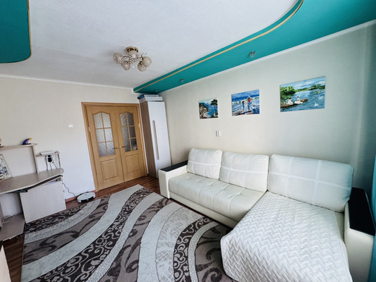 Продам двухкомнатную (2-комн.) квартиру, Героев Хасана ул, 157, Пермь г