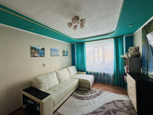 Продам двухкомнатную (2-комн.) квартиру, Героев Хасана ул, 157, Пермь г