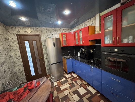 Продам двухкомнатную (2-комн.) квартиру, Героев Хасана ул, 157, Пермь г