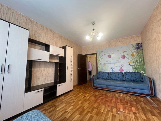 Продам однокомнатную (1-комн.) квартиру, Открытое ш, 24к1, Москва г