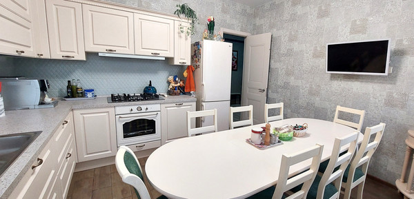 Продам многокомнатную квартиру, Ильича пр-кт, 34, Нижний Новгород г