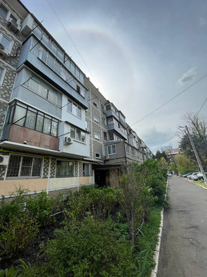 Продам трехкомнатную (3-комн.) квартиру, им. Атарбекова ул, 11, Краснодар г