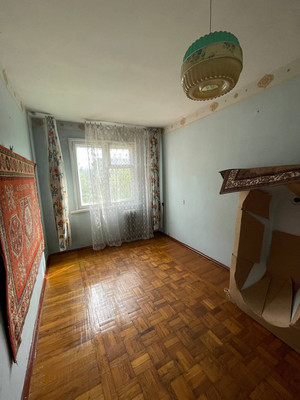 Продам трехкомнатную (3-комн.) квартиру, им. Атарбекова ул, 11, Краснодар г