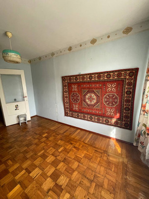 Продам трехкомнатную (3-комн.) квартиру, им. Атарбекова ул, 11, Краснодар г