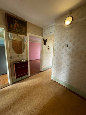 Продам трехкомнатную (3-комн.) квартиру, им. Атарбекова ул, 11, Краснодар г