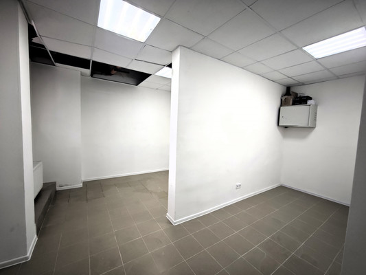 Продам коммерческое помещение 20 м2, Энгельса ул, 60, Новороссийск г