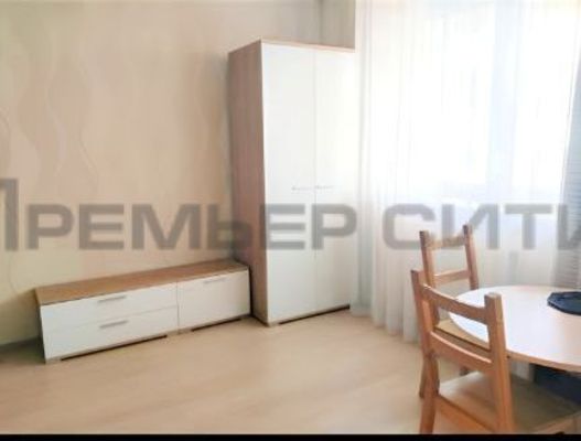 Продам однокомнатную (1-комн.) квартиру, Чапаева ул, 44, Калуга г
