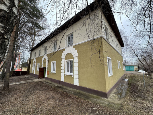 Продам трехкомнатную (3-комн.) квартиру, Дмитровская ул, 23, Базарово д