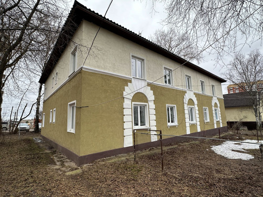 Продам трехкомнатную (3-комн.) квартиру, Дмитровская ул, 23, Базарово д