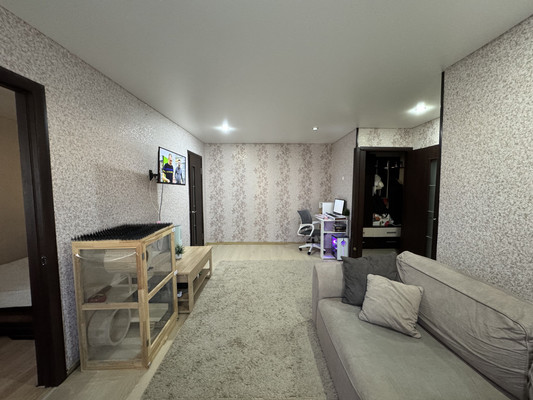 Продам двухкомнатную (2-комн.) квартиру, Московский пр-кт, 116, Брянск г