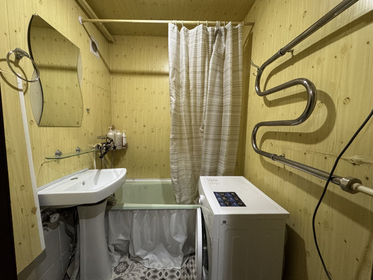 Продам двухкомнатную (2-комн.) квартиру, Московский пр-кт, 116, Брянск г