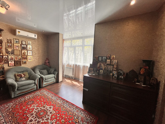 Продам трехкомнатную (3-комн.) квартиру, Тополиный пер, 5, Мысхако с