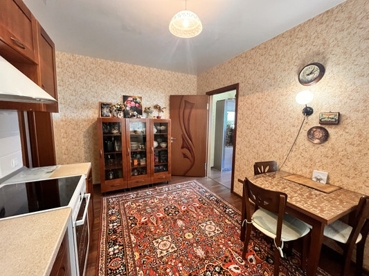 Продам трехкомнатную (3-комн.) квартиру, Тополиный пер, 5, Мысхако с