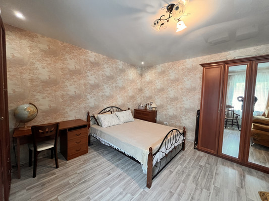 Продам трехкомнатную (3-комн.) квартиру, Тополиный пер, 5, Мысхако с