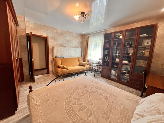 Продам трехкомнатную (3-комн.) квартиру, Тополиный пер, 5, Мысхако с