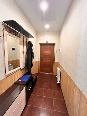 Продам трехкомнатную (3-комн.) квартиру, Тополиный пер, 5, Мысхако с