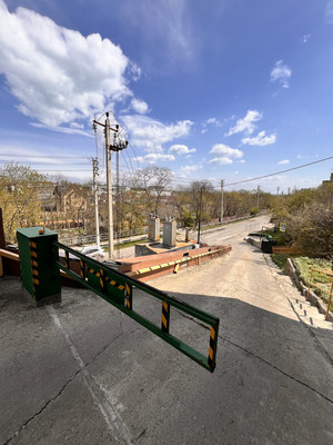 Продам трехкомнатную (3-комн.) квартиру, Тополиный пер, 5, Мысхако с