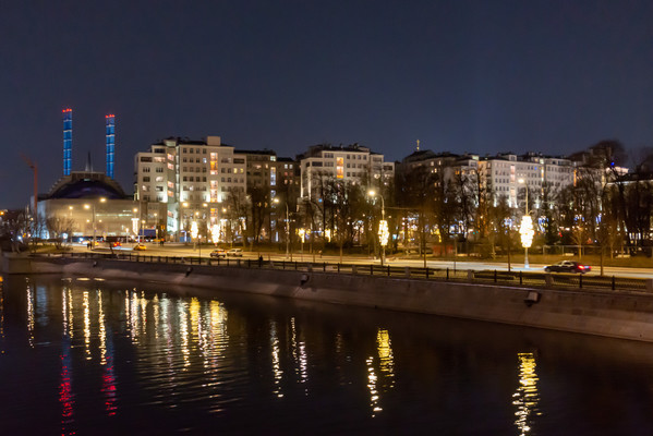 Продам двухкомнатную (2-комн.) квартиру, Серафимовича ул, 2, Москва г