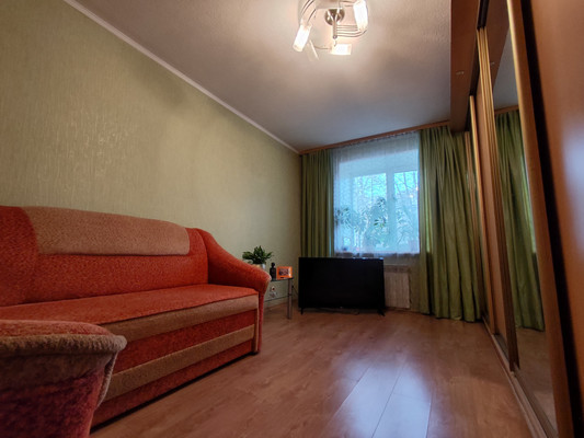 Продам двухкомнатную (2-комн.) квартиру, 1-е Бутырки ул, 40к1, Рязань г