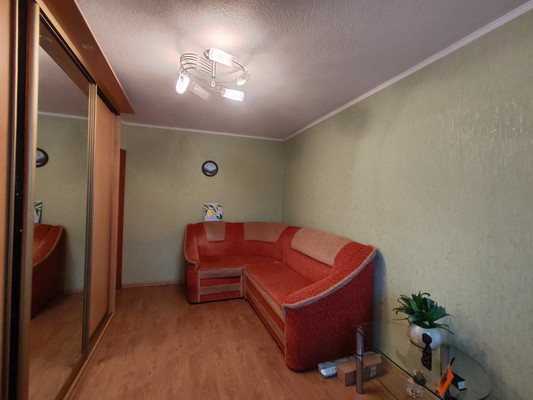 Продам двухкомнатную (2-комн.) квартиру, 1-е Бутырки ул, 40к1, Рязань г