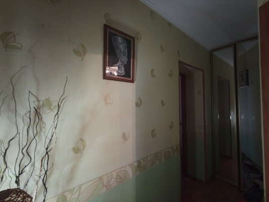 Продам двухкомнатную (2-комн.) квартиру, 1-е Бутырки ул, 40к1, Рязань г