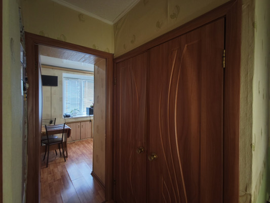 Продам двухкомнатную (2-комн.) квартиру, 1-е Бутырки ул, 40к1, Рязань г