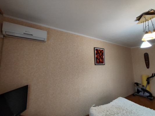 Продам двухкомнатную (2-комн.) квартиру, 1-е Бутырки ул, 40к1, Рязань г