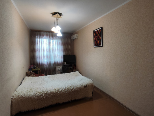 Продам двухкомнатную (2-комн.) квартиру, 1-е Бутырки ул, 40к1, Рязань г