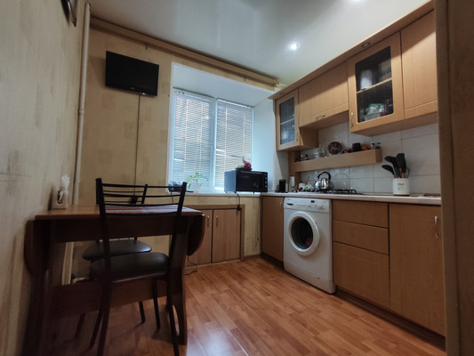 Продам двухкомнатную (2-комн.) квартиру, 1-е Бутырки ул, 40к1, Рязань г