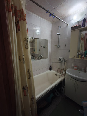 Продам двухкомнатную (2-комн.) квартиру, 1-е Бутырки ул, 40к1, Рязань г