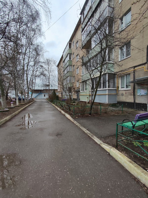Продам двухкомнатную (2-комн.) квартиру, 1-е Бутырки ул, 40к1, Рязань г