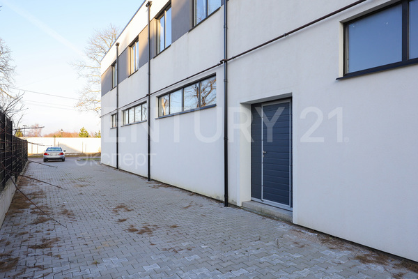 Продам торговое помещение 634 м2, Заречная ул, 1а , Орловка п