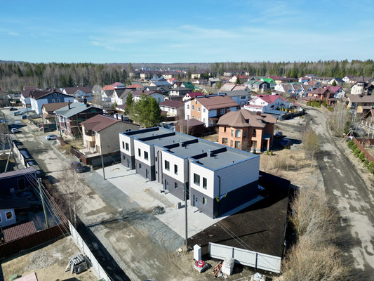 Продам таунхаус, 3-й Радужный (Древлянка р-н) проезд, Петрозаводск г, 0 км от города