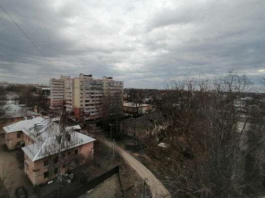 Продам двухкомнатную (2-комн.) квартиру, Ломоносова ул, 10, Иваново г