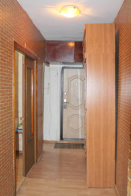 Продам трехкомнатную (3-комн.) квартиру, Таганрогская ул, 124/3, Ростов-на-Дону г