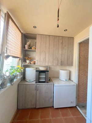 Продам двухкомнатную (2-комн.) квартиру, Таганрогская ул, 120/2, Ростов-на-Дону г