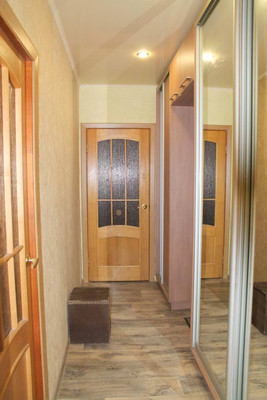 Продам двухкомнатную (2-комн.) квартиру, Таганрогская ул, 120/2, Ростов-на-Дону г