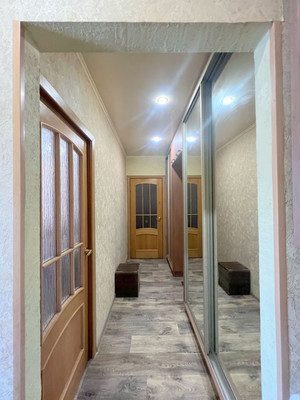 Продам двухкомнатную (2-комн.) квартиру, Таганрогская ул, 120/2, Ростов-на-Дону г