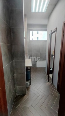 Сдам коммерческое помещение 104,9 м2, Архитектора Власова ул, 6 1, Москва г