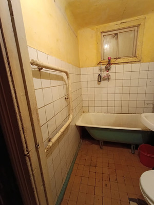 Продам двухкомнатную (2-комн.) квартиру, Ленинский пр-кт, 25, Химки г