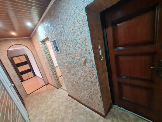 Продам однокомнатную (1-комн.) квартиру, Сидоренко ул, 32, Комсомольск-на-Амуре г