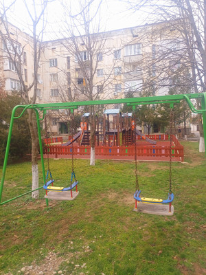 Продам двухкомнатную (2-комн.) квартиру, Комарова ул, 14, Песчаное с