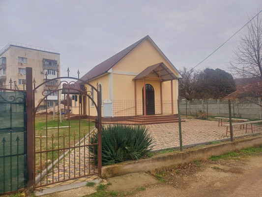 Продам двухкомнатную (2-комн.) квартиру, Комарова ул, 14, Песчаное с